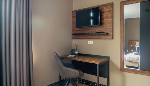 Habitación Confort con 1 cama doble o 2 individuales