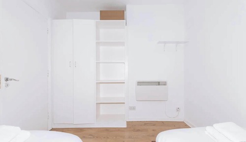 Apartamento básico, varias camas