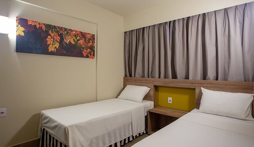 Suite Deluxe (II)