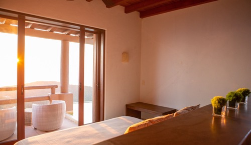 Ático, 3 habitaciones, piscina privada, vistas al mar