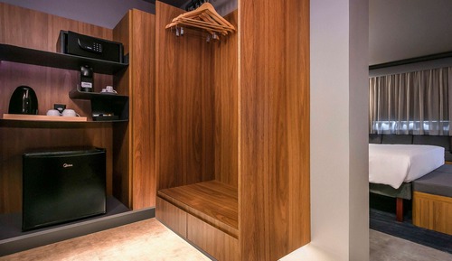 Habitación familiar, 1 cama de matrimonio grande con sofá cama