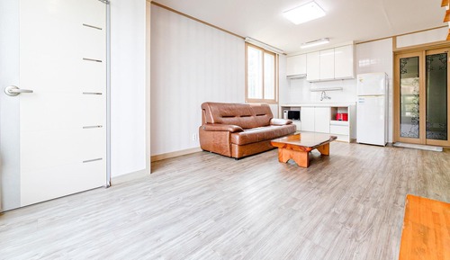 Habitación básica, 1 habitación (203)