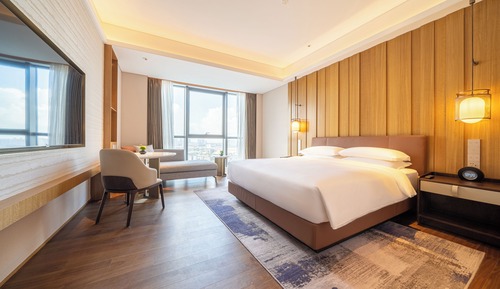 Habitación Club doble, 1 cama de matrimonio grande, vistas a la ciudad