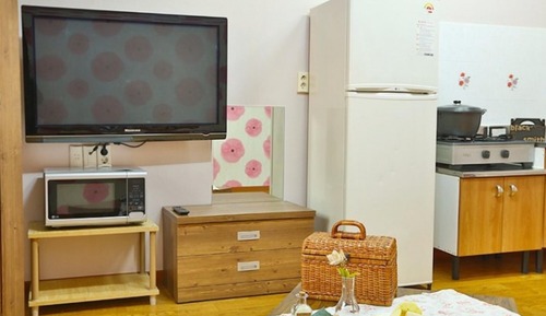 Room (Zelkova)