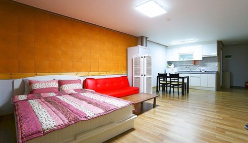 Room (Pine tree(2F))