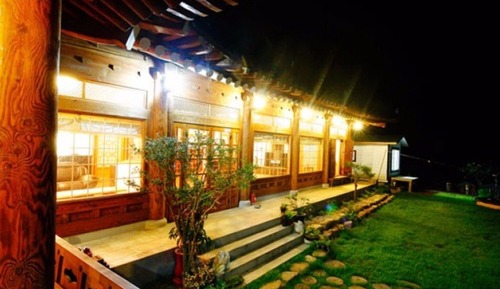 Room (Hangcheongdang)