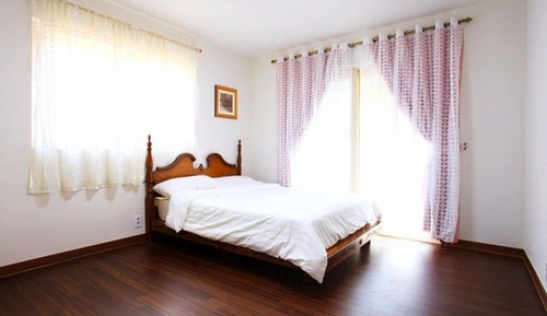 Room (Healing Day TWO - Unshared House Type)