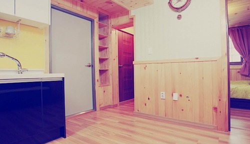 Room (B building Room 05 (Unshared House))
