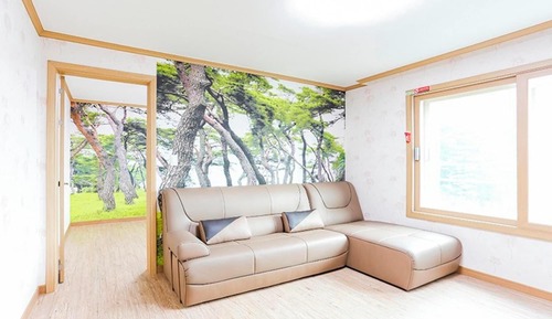 Room (Murroom (Whirlpool Duplex))