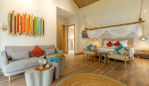 Bungalow, 1 cama de matrimonio grande, frente a la playa