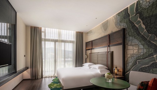 Habitación estándar, 1 cama de matrimonio grande, vistas a la montaña