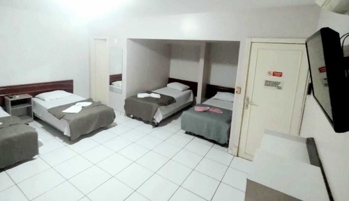 Habitación cuádruple estándar