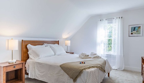 Apartamento (Broom & Board)