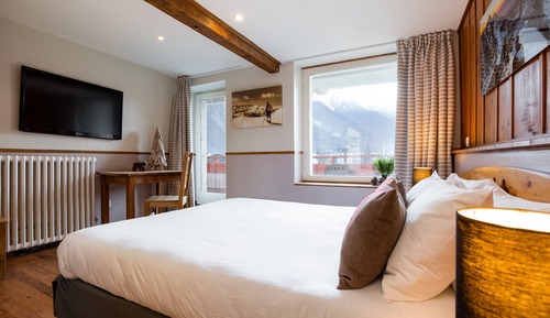 Habitación clásica, 1 cama de matrimonio, vistas a la montaña