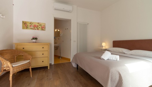 Habitación estándar doble, baño privado