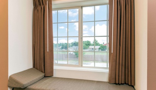 Suite, 1 cama de matrimonio, no fumadores (Mobility,Hearing,Roll-In Shower)