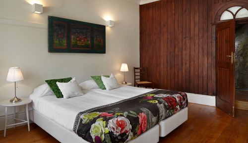 Habitación tradicional con 2 camas individuales (Superior)