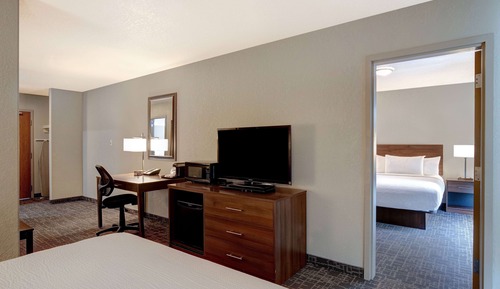 Suite, 1 habitación, no fumadores (1 King, 1 Queen Bed)