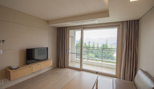 Resort Suite (Kitchen/Standard/Ondol)