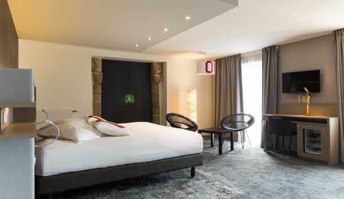 Habitación superior con 1 cama doble o 2 individuales