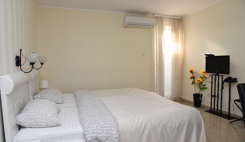 Habitación con 1 cama doble o 2 individuales