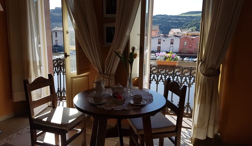 Suite, vistas al río