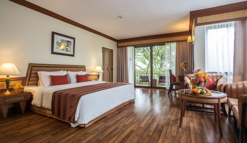 Deluxe King Bed Room