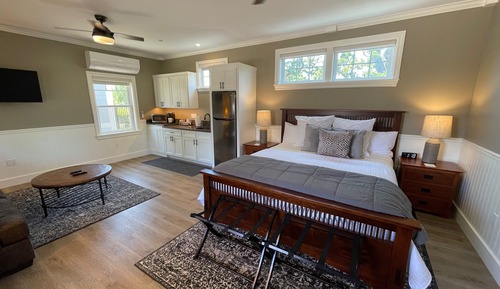 Suite estudio ejecutiva, 1 cama de matrimonio grande con sofá cama, vistas a la colina