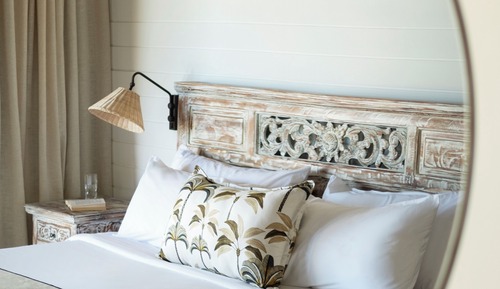 Deluxe Beach Front Suite