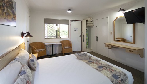 Habitación estándar, 1 cama de matrimonio, cocina básica