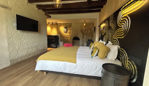 Habitación estándar con 1 cama doble o 2 individuales