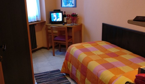 Habitación individual, vistas a la montaña