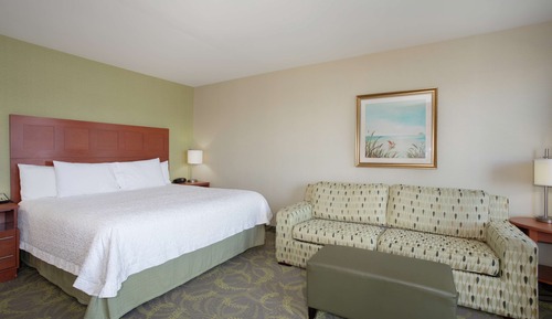 1 cama de matrimonio grande, balcón (riverview)