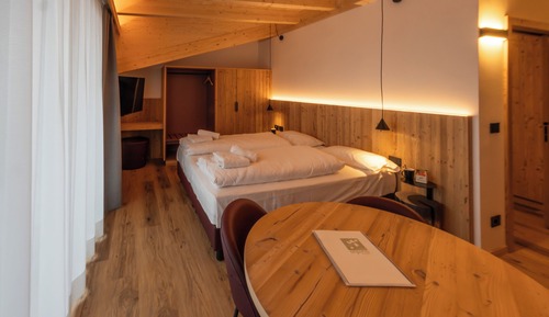 Habitación Deluxe, vistas a la montaña, en edificio anexo (200m from the hotel)