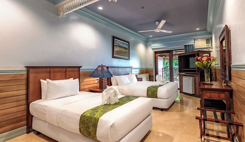 Habitación triple Deluxe, vistas al jardín (Sampras)