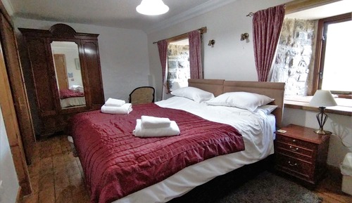 Habitación doble, baño privado (Super King Size Disabled)