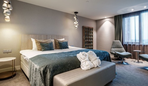 Skyline Suite