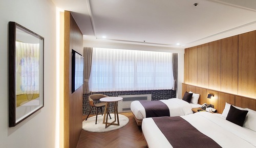Habitación Premier con 2 camas individuales, vistas al puerto