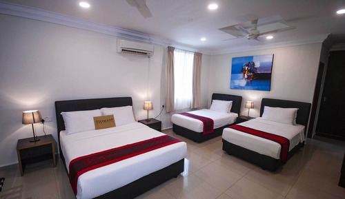 Habitación cuádruple Deluxe (with A/C)