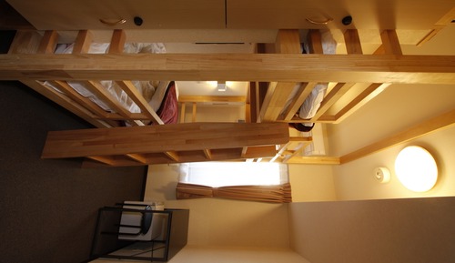 Habitación con 2 camas individuales (1 Bunk Bed)