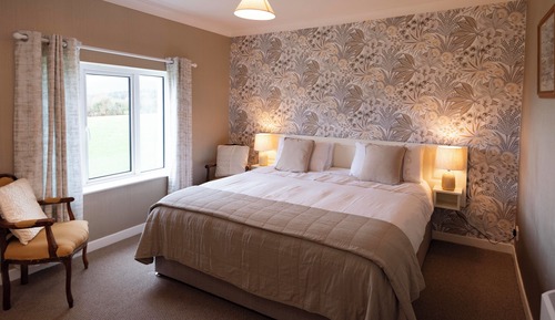 Super King Room