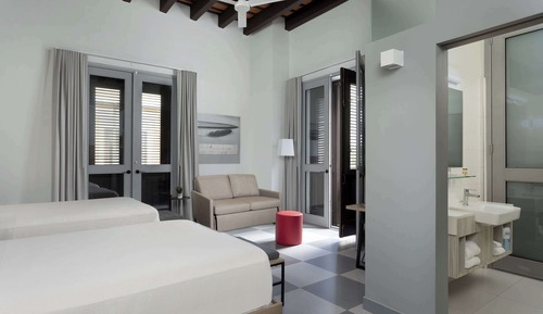 Habitación Deluxe, varias camas (Deputy)