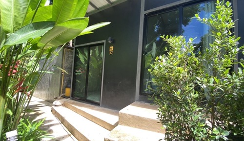 Habitación económica doble (Fan Room - B8)