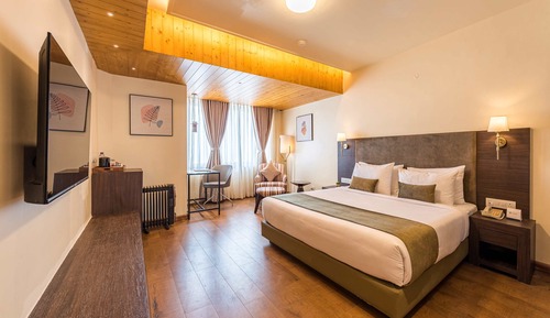 Premium Kanchenjunga View Room