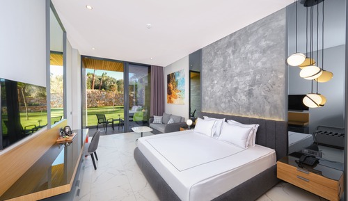 Habitación superior, vistas al jardín