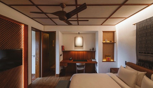 Suite Elite, 1 cama de matrimonio grande, señalización en braille, vistas al valle