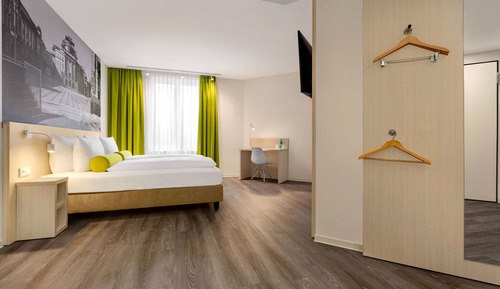 Habitación estándar doble, accesible para personas con discapacidad (Barrier-Free)