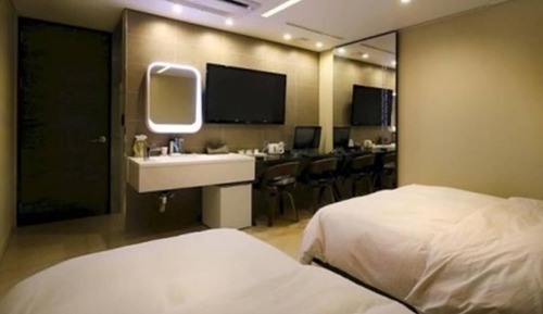 Room (Standard Twin)