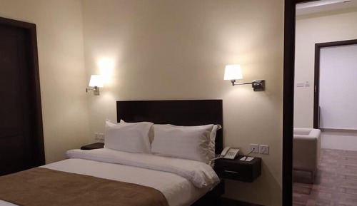 Suite Room