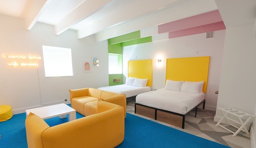 Suite